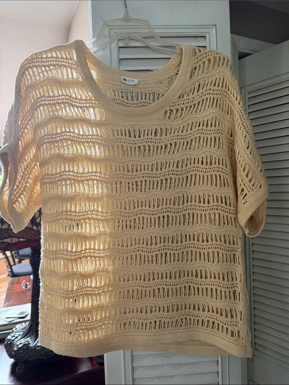 ZYIA Cream Open-Knit Short Sleeve Sweater